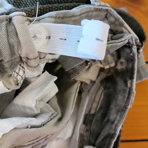 Canyon River Blue's Camo Pants - Picture 8 of 11